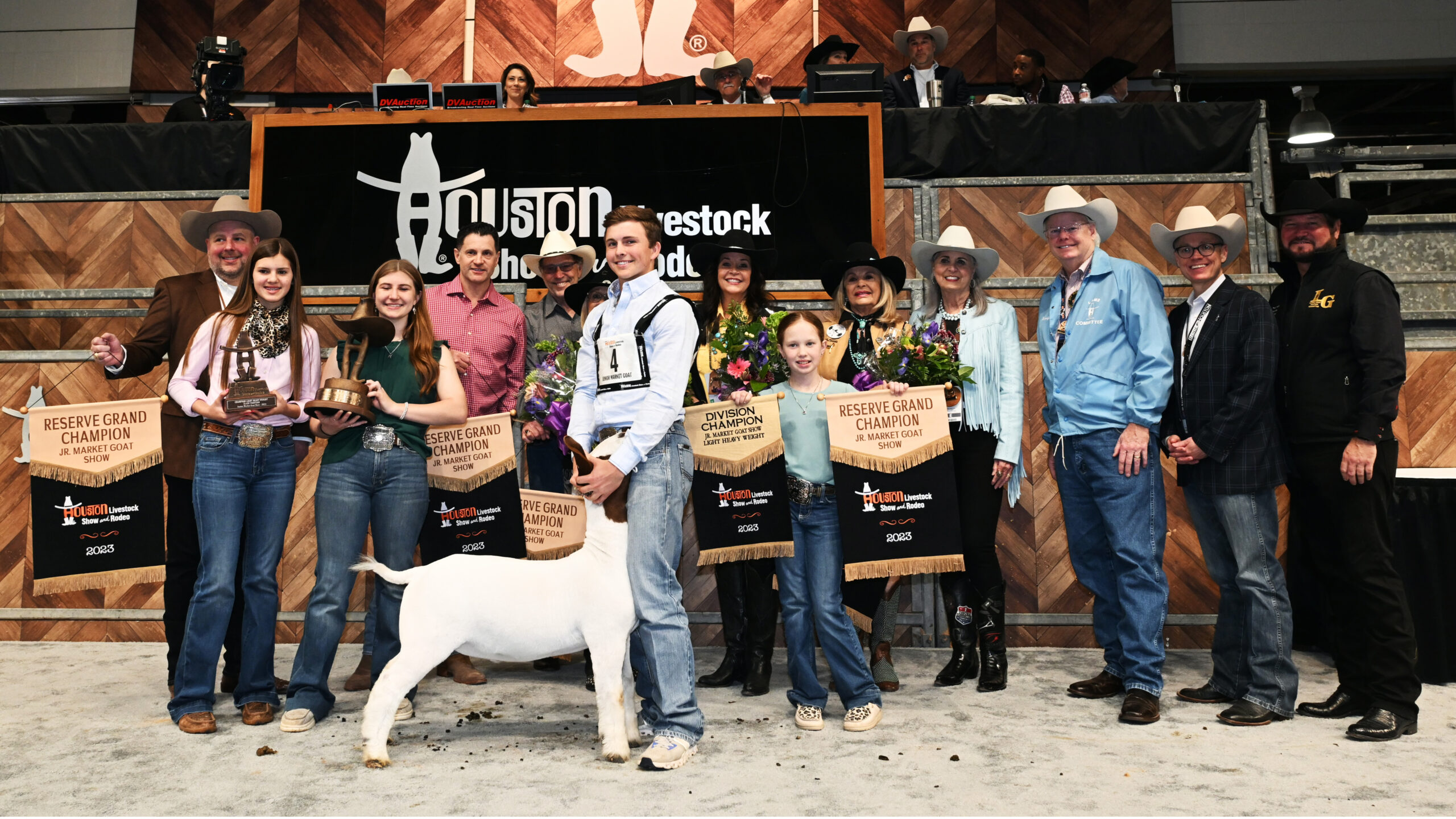 RTIC Half Gallon Jug (Beach) – Houston Livestock Show and Rodeo™